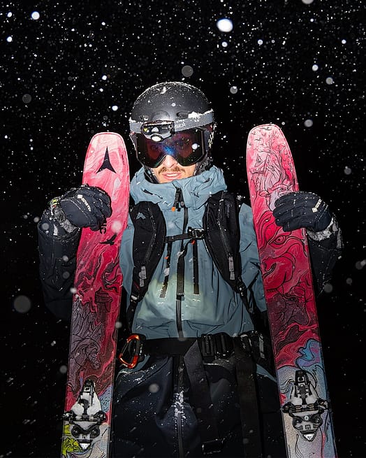 Customer @leon.dr.z in Arch Snowboard Jacket Men Atlantic/Black
