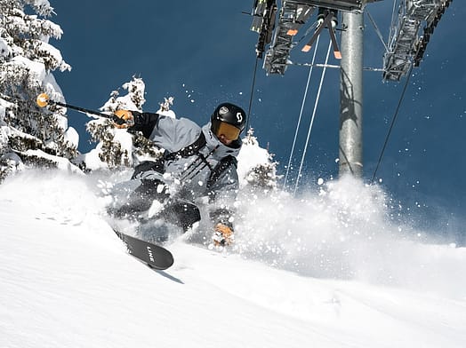 Customer @mathlabatte in Arch Snowboard Jacket Men Soft Blue/Black