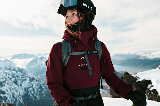 Client @louisealbinsson dans Scope Masque de ski Black/Black Mirror