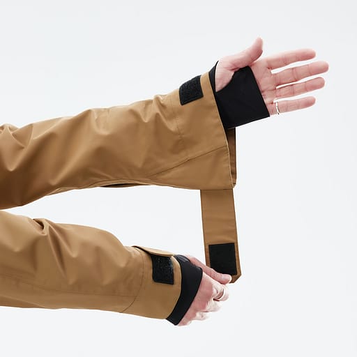 Zapięcia rękawów w stylu oversize