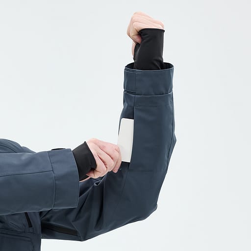 Lift Pass Pocket