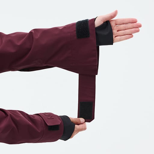 Oversized Sleeve Openings