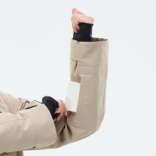 Lift Pass Pocket