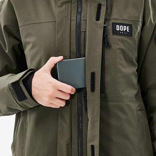 Media Pocket, Image 1 of 2