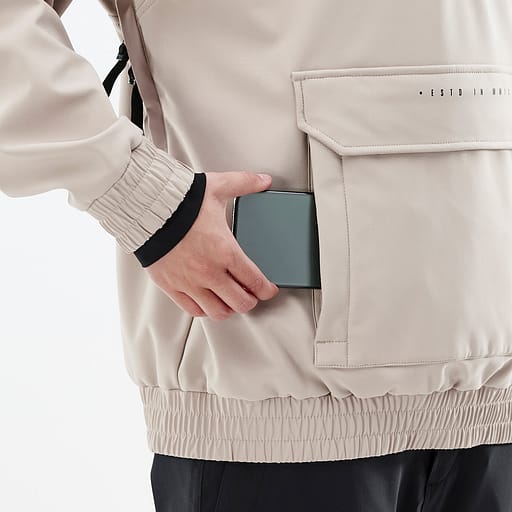 Media Pocket, Image 1 of 2