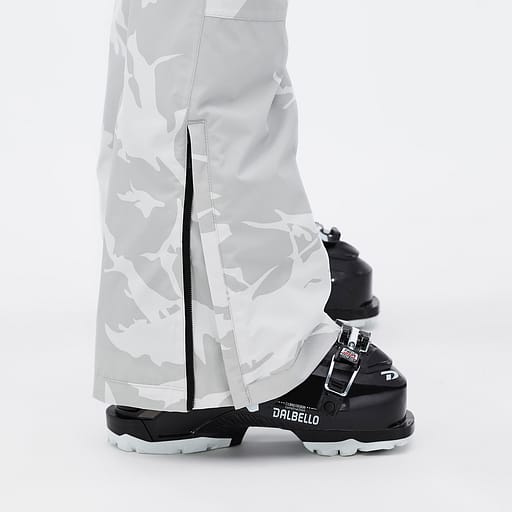Zippered Gusseted Hems
