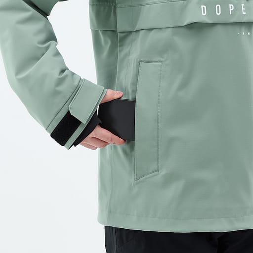 Media Pocket, Image 1 of 2