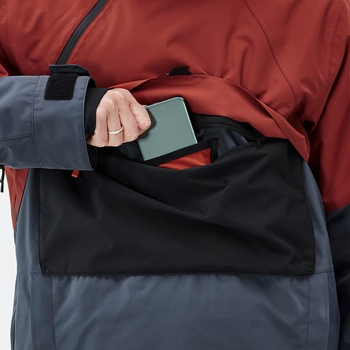 Media Pocket, Image 1 of 2