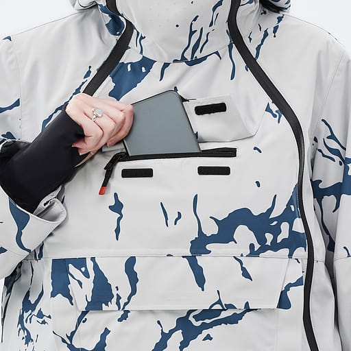 Media Pocket, Image 1 of 2
