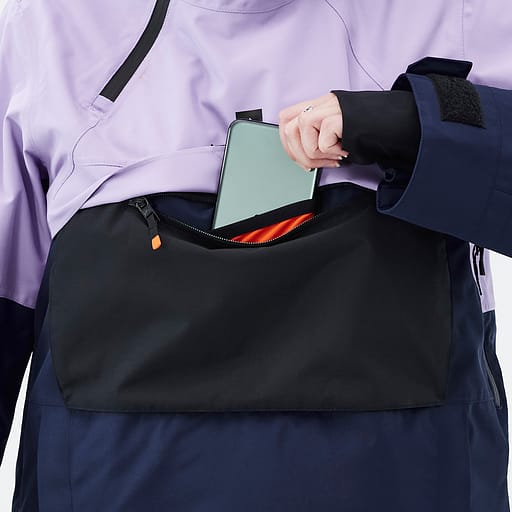 Media Pocket, Image 1 of 2