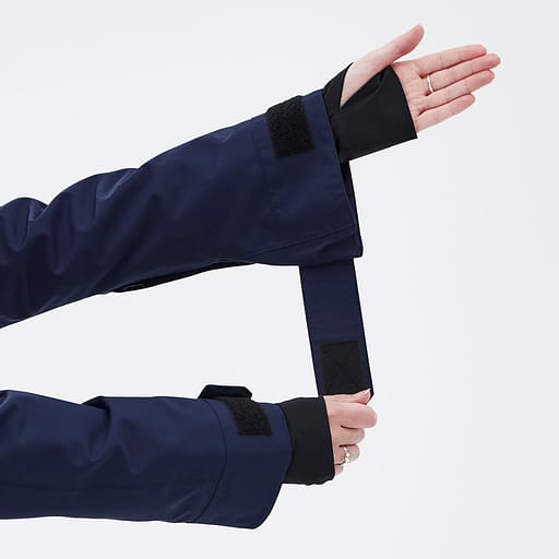 Oversized Sleeve Openings
