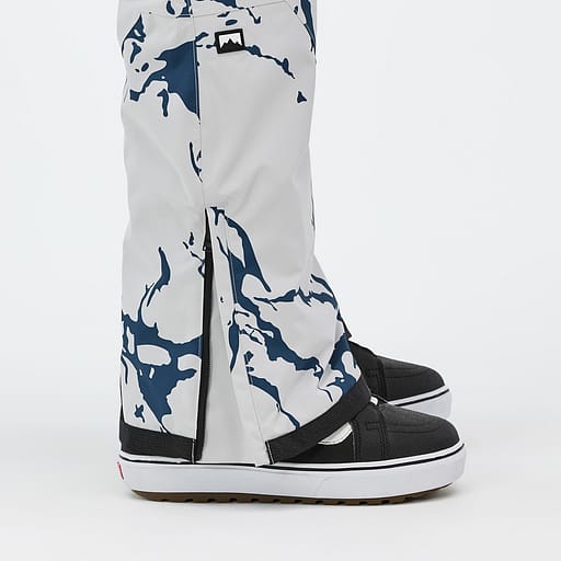 Zippered Gusseted Hems