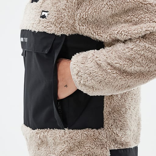 Zipped Hand Warmer Pocket