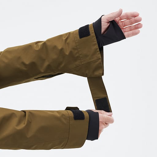 Oversized Sleeve Openings