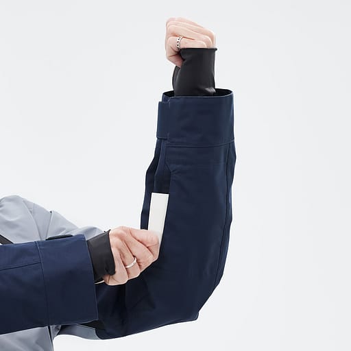 Lift Pass Pocket