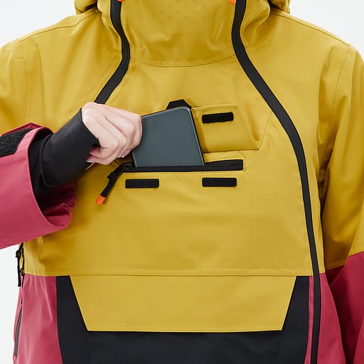 Media Pocket, Image 1 of 2