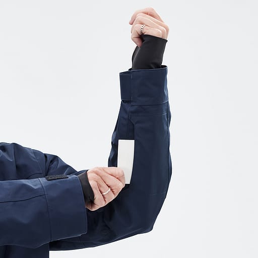 Lift Pass Pocket