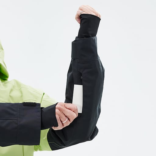 Lift Pass Pocket