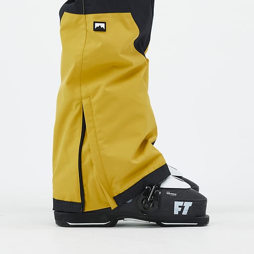 Zippered Gusseted Hems