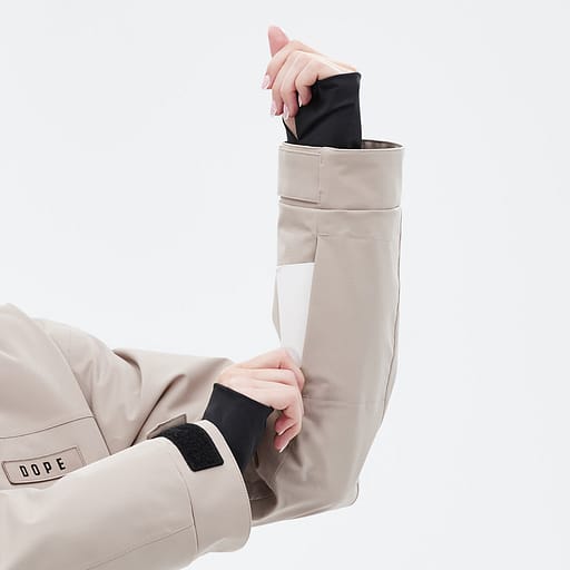 Lift Pass Pocket