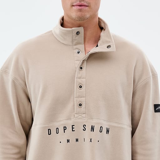 Half-Button Collar