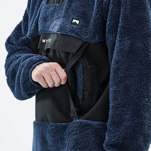 Zipped Hand Warmer Pocket