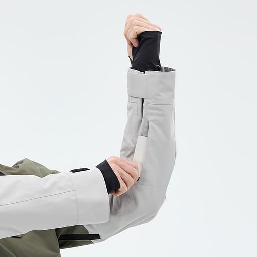 Lift Pass Pocket