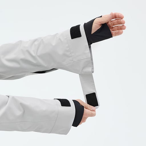 Oversized Sleeve Openings