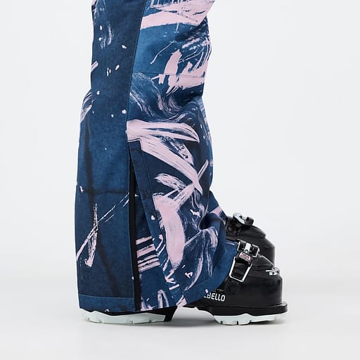 Zippered Gusseted Hems