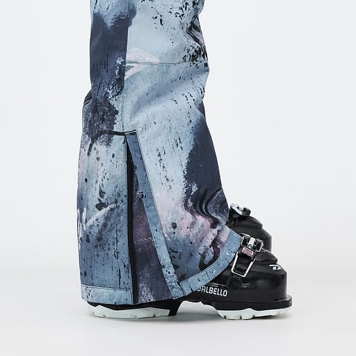 Zippered Gusseted Hems