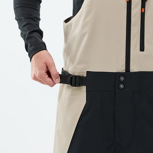 Adjustable Belt at Waist