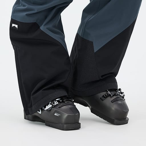 Reinforced Hem and Inner Ankle