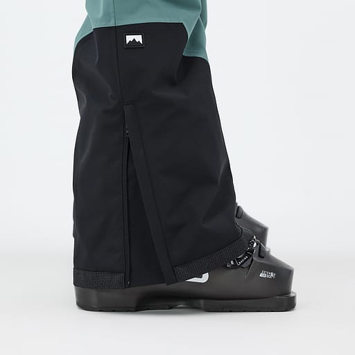 Zippered Gusseted Hems