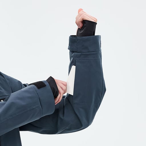 Lift Pass Pocket