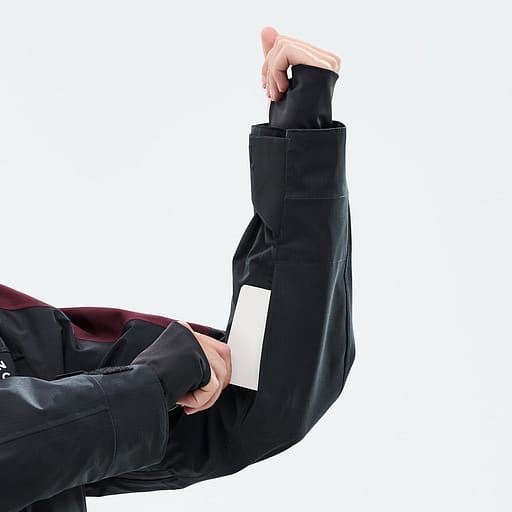 Lift Pass Pocket
