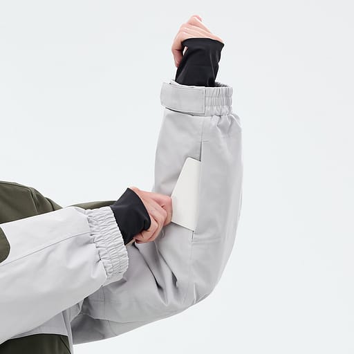 Lift Pass Pocket