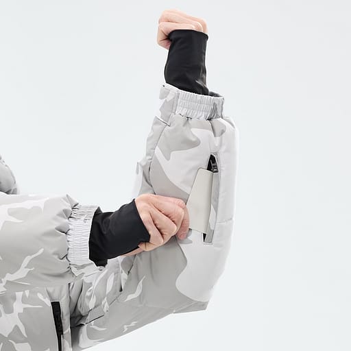 Lift Pass Pocket